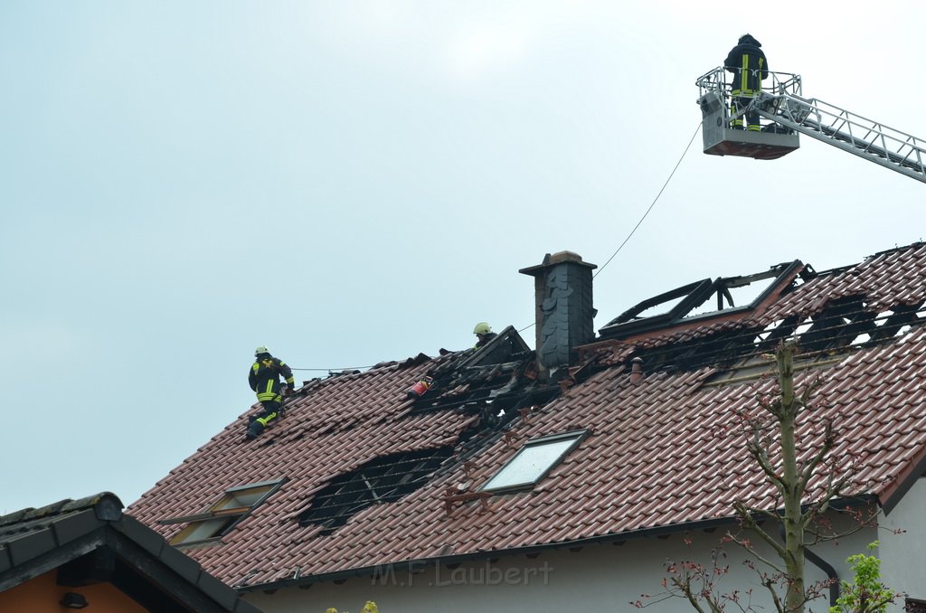 Feuer2Y Koeln Muengersdorf Roggenweg P405.JPG - Miklos Laubert